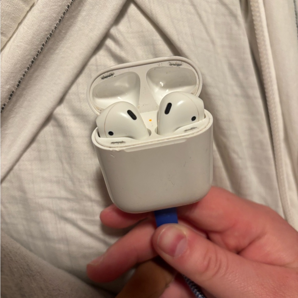 Airpods